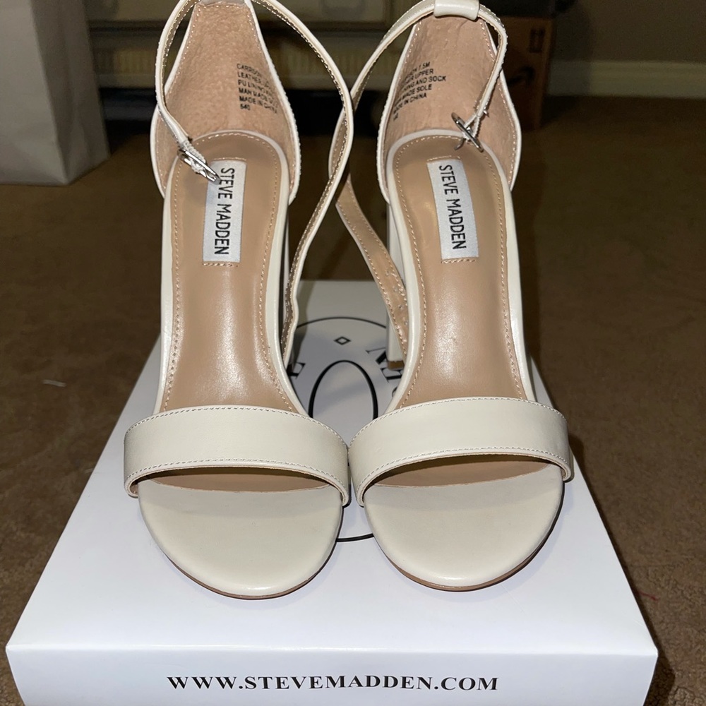 Brand new Steve Madden heels size 7.5 never worn